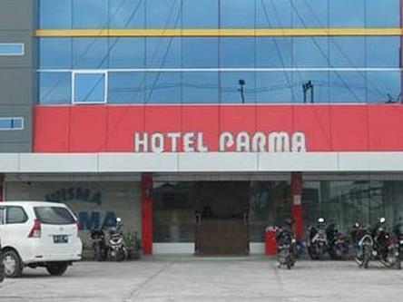 Hotel Parma Pekanbaru Esterno foto