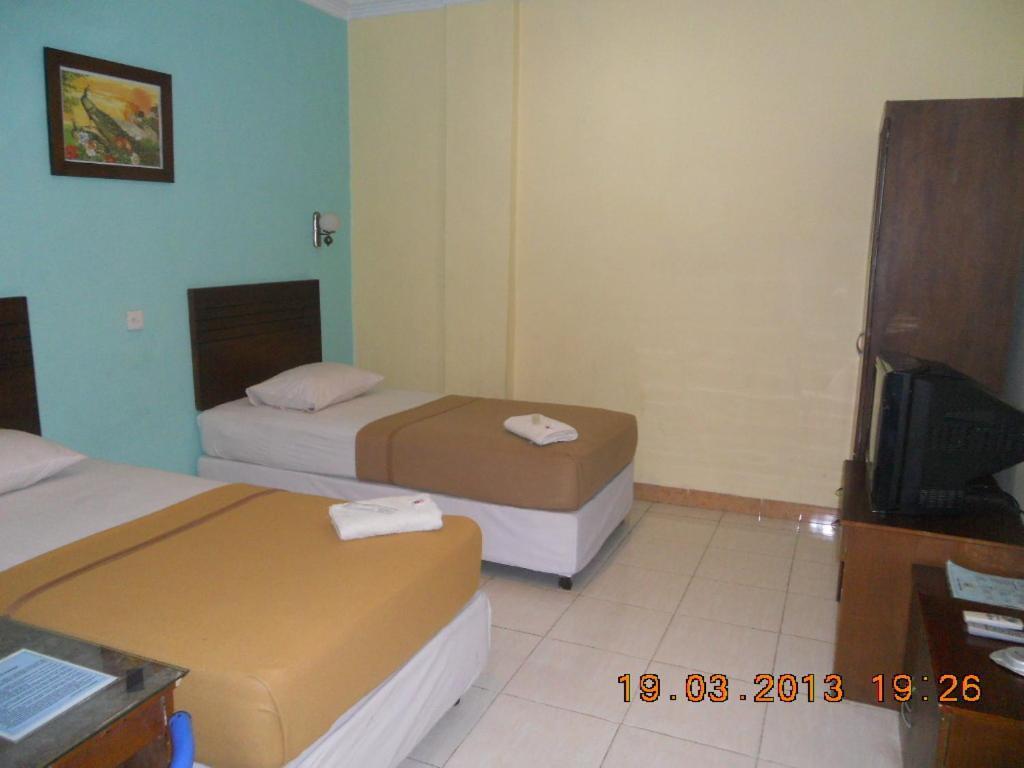 Hotel Parma Pekanbaru Esterno foto